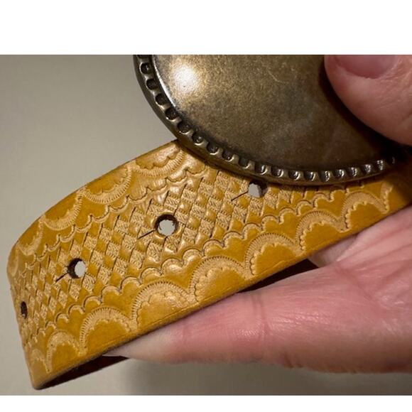 NWOT Free People Duke Concho Belt Ochre XS/S - Picture 8 of 15